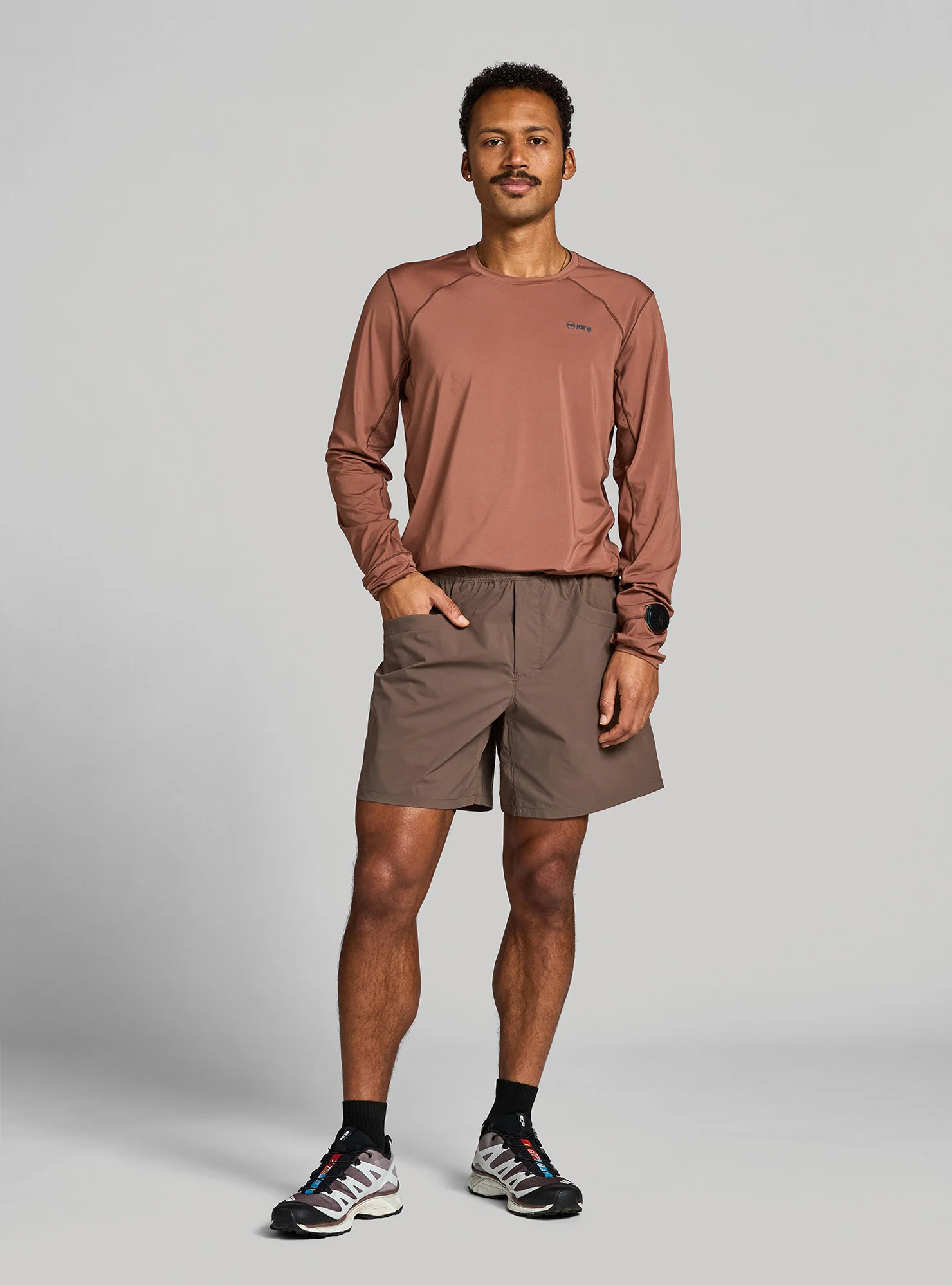 M's 6" Trekker Short - Image 11