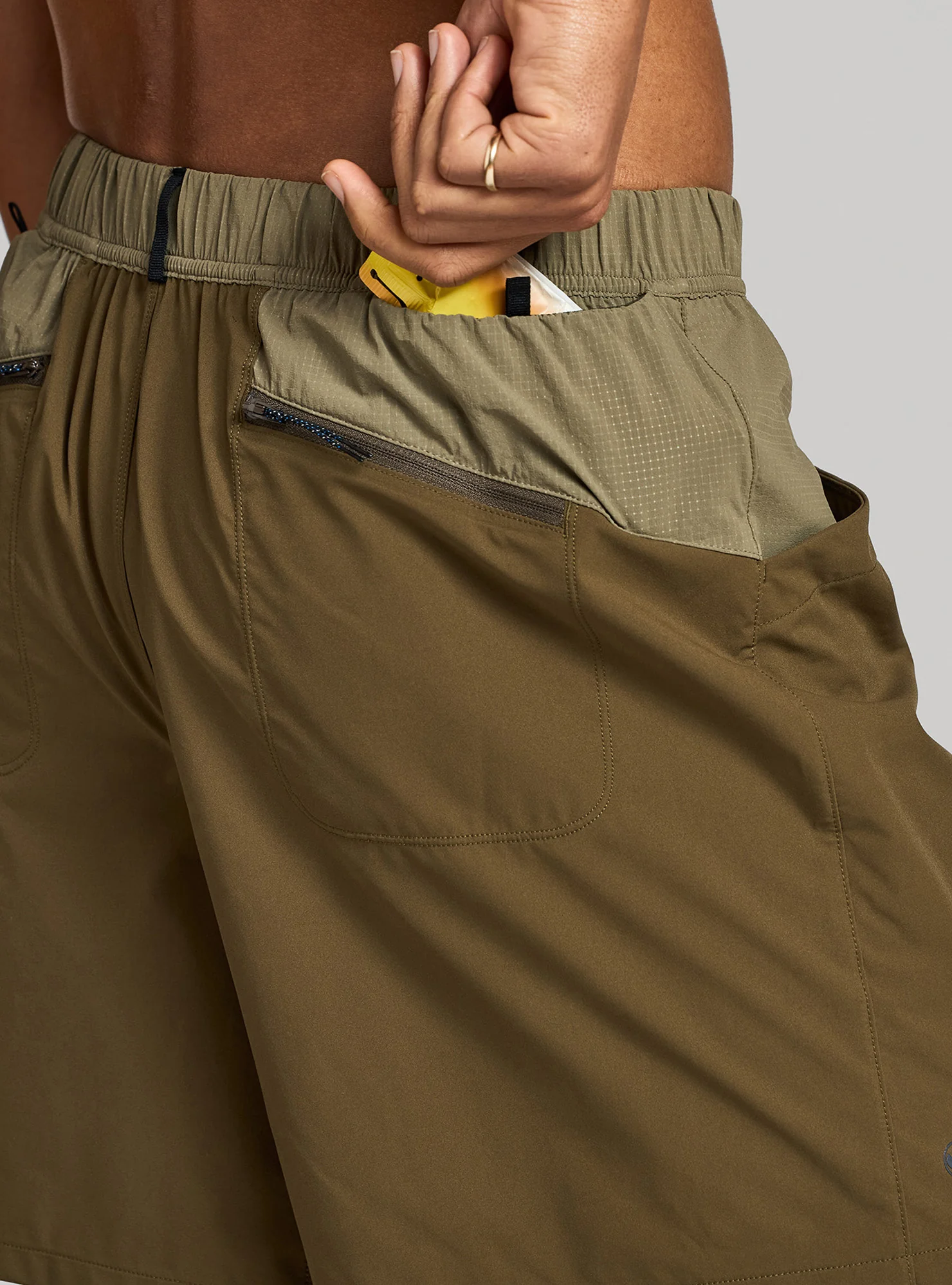 M's 6" Trekker Short - Image 3
