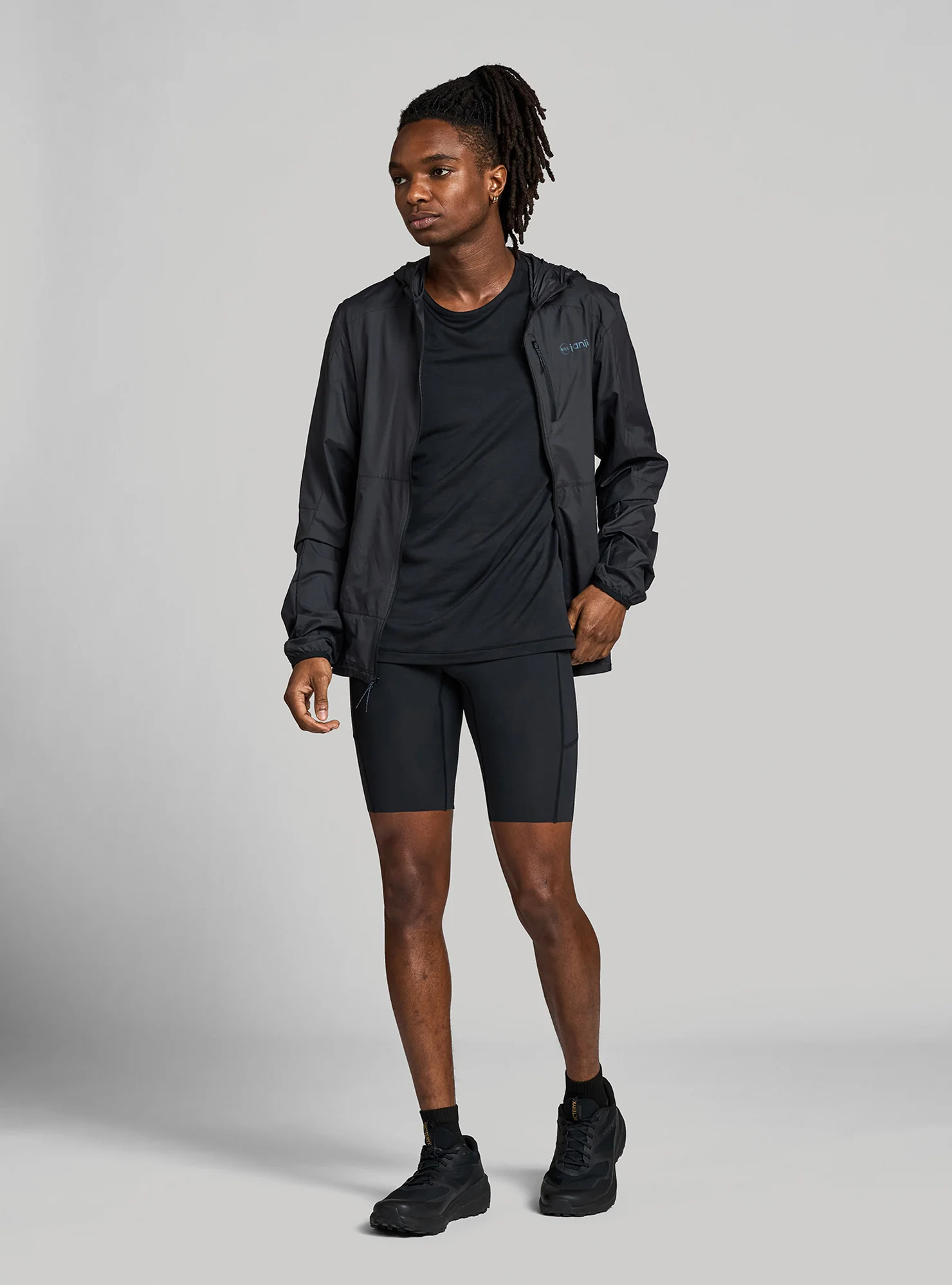 M's Zephyrunner Wind Shell - Image 4