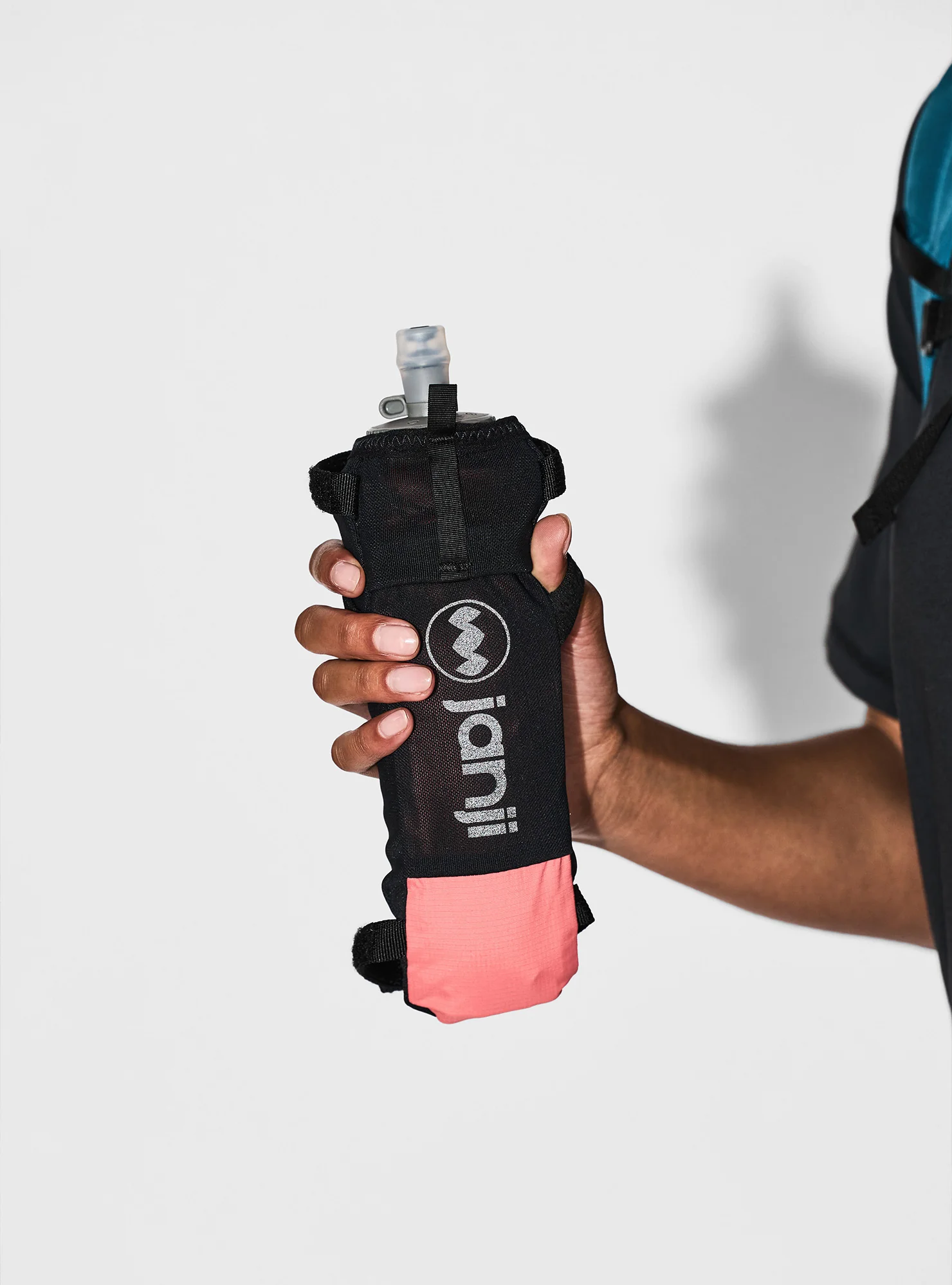 Multihold Handheld - Image 10