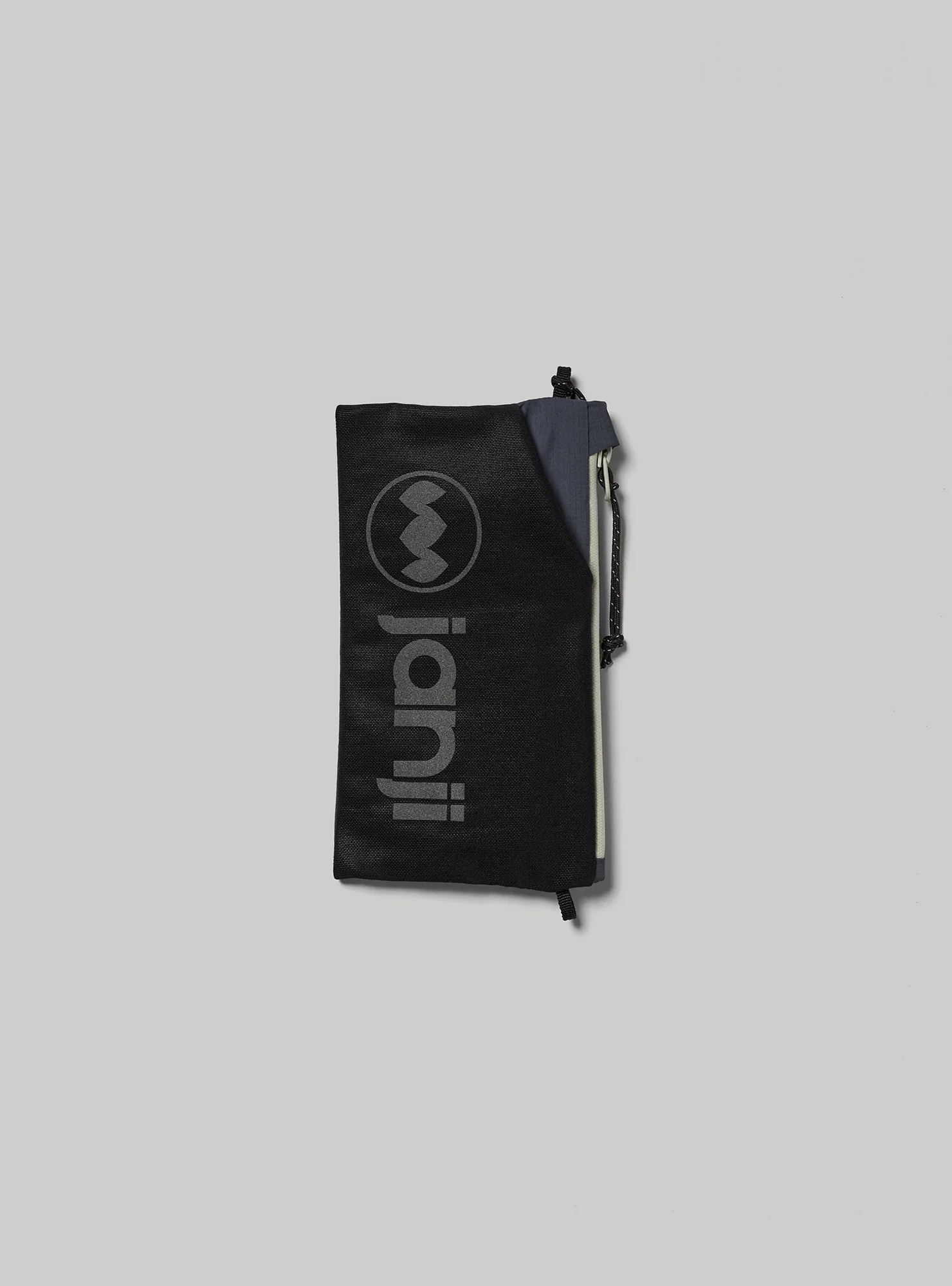 Multipocket Large Zip Pouch - Image 11