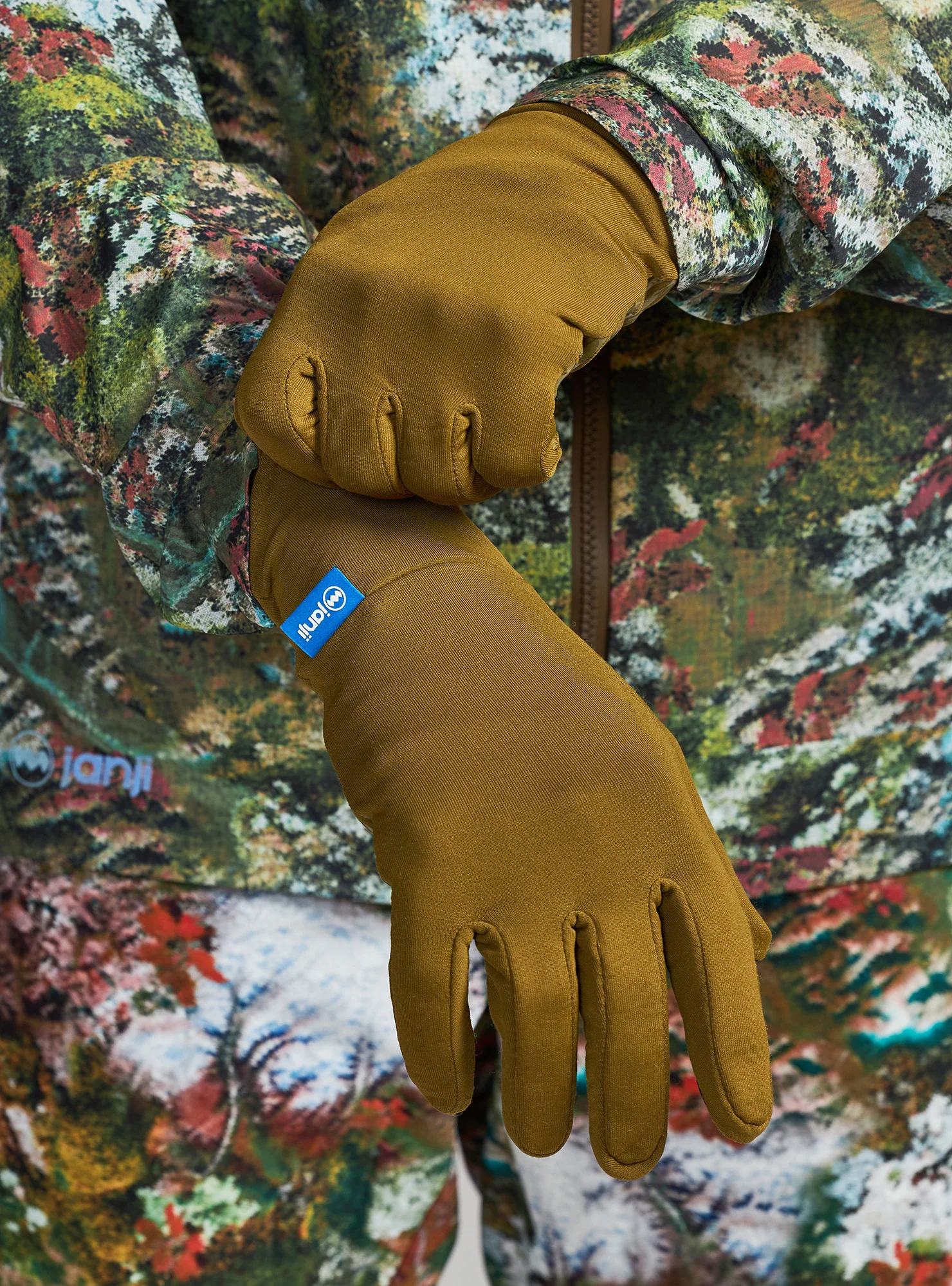 Revo Merino Liner Gloves - Image 6