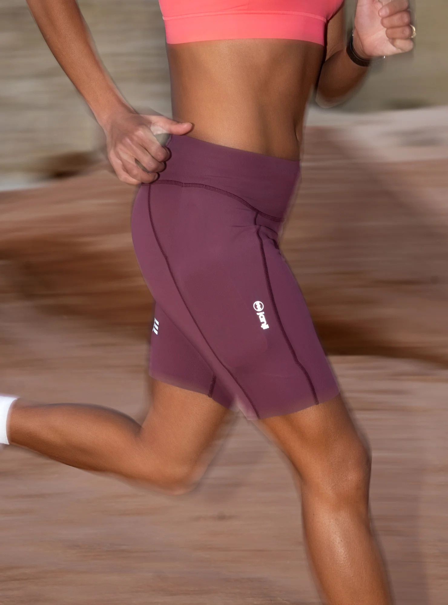 W's 7" Pace Short - Image 17