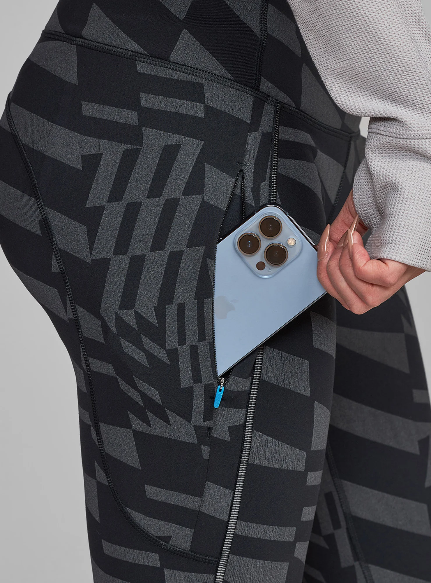 W's Aurora Fleece Tight - Image 14