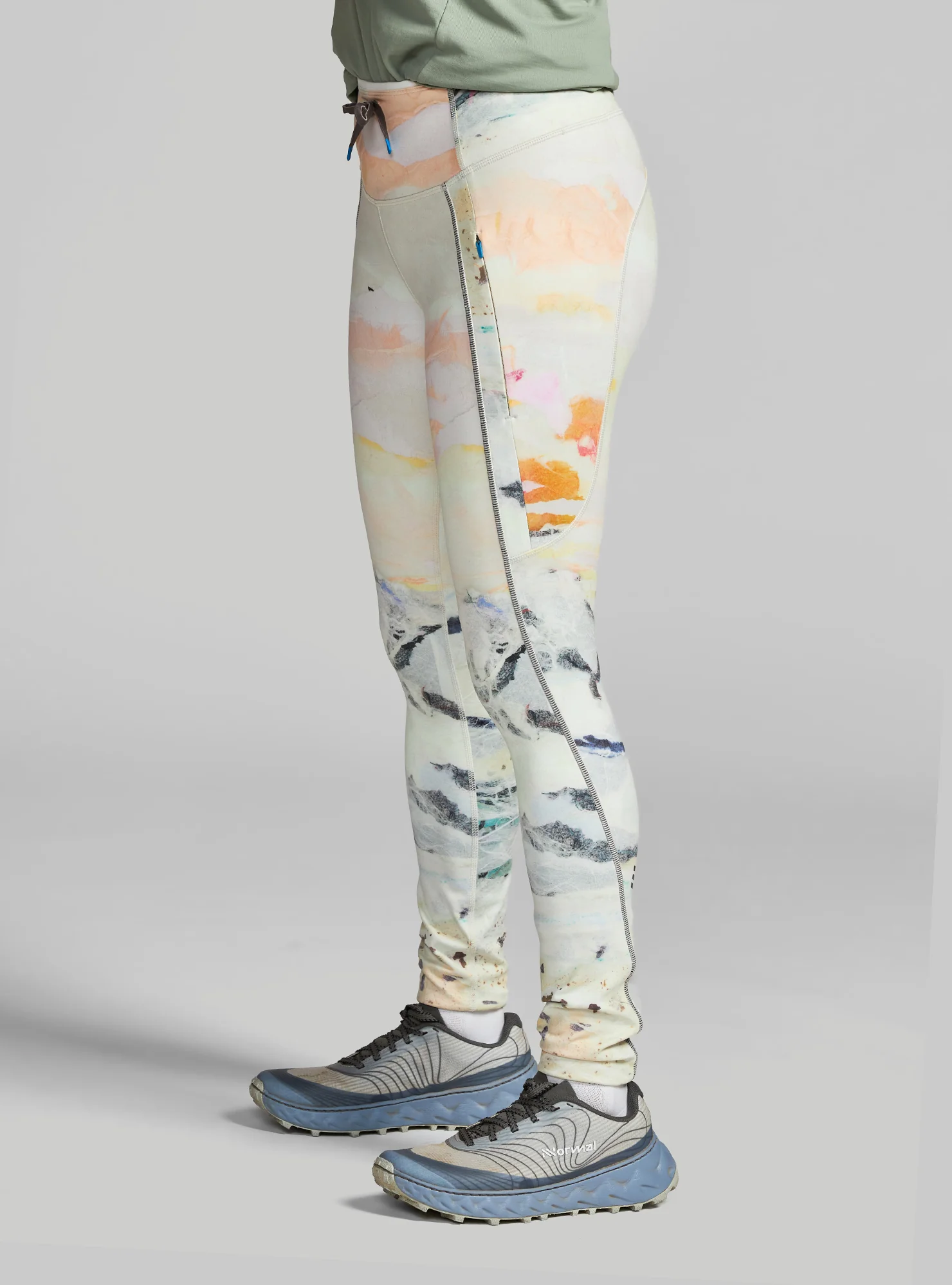 W's Aurora Fleece Tight - Image 20