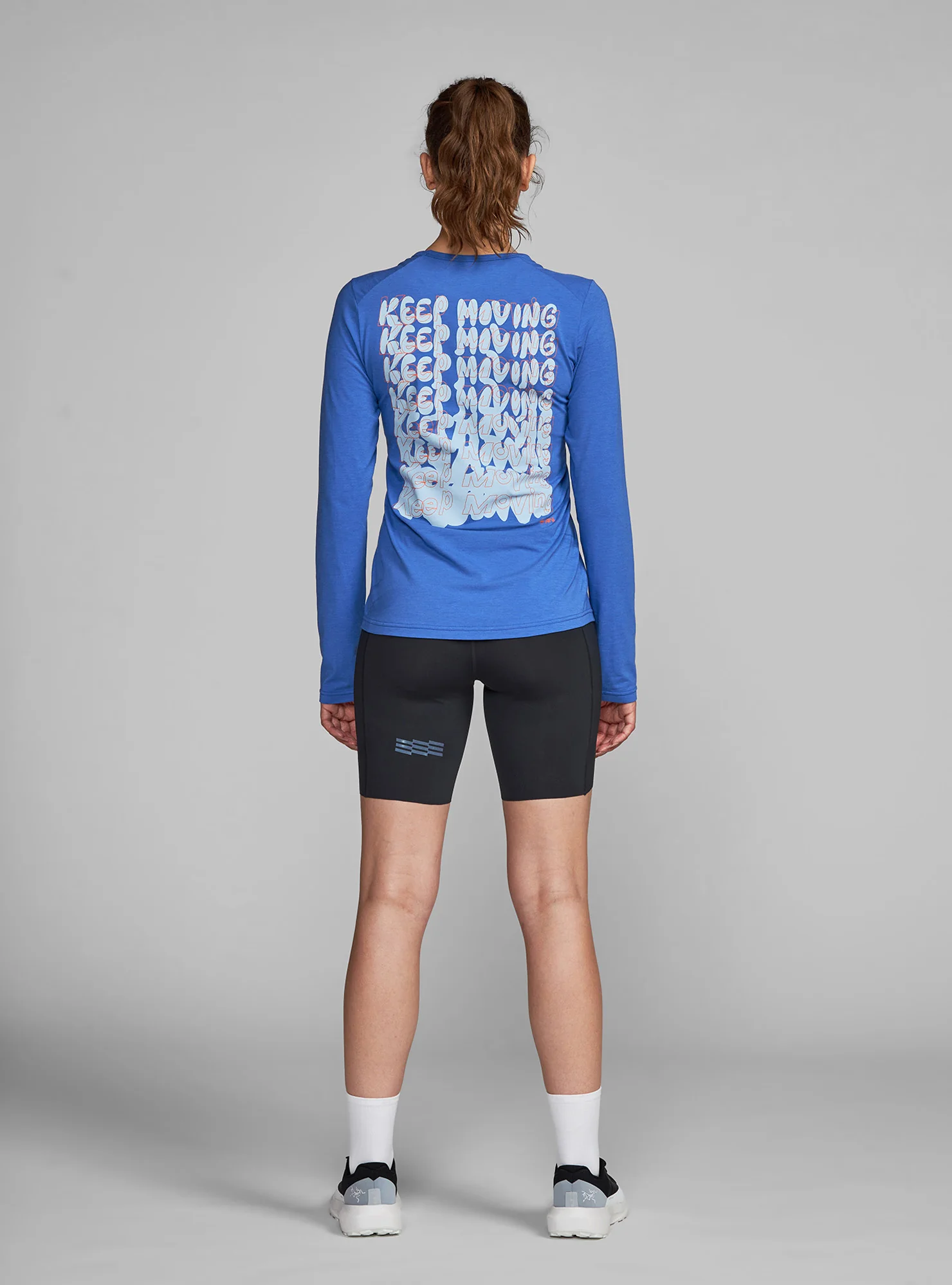 W's Circa Daily Long Sleeve - Image 21