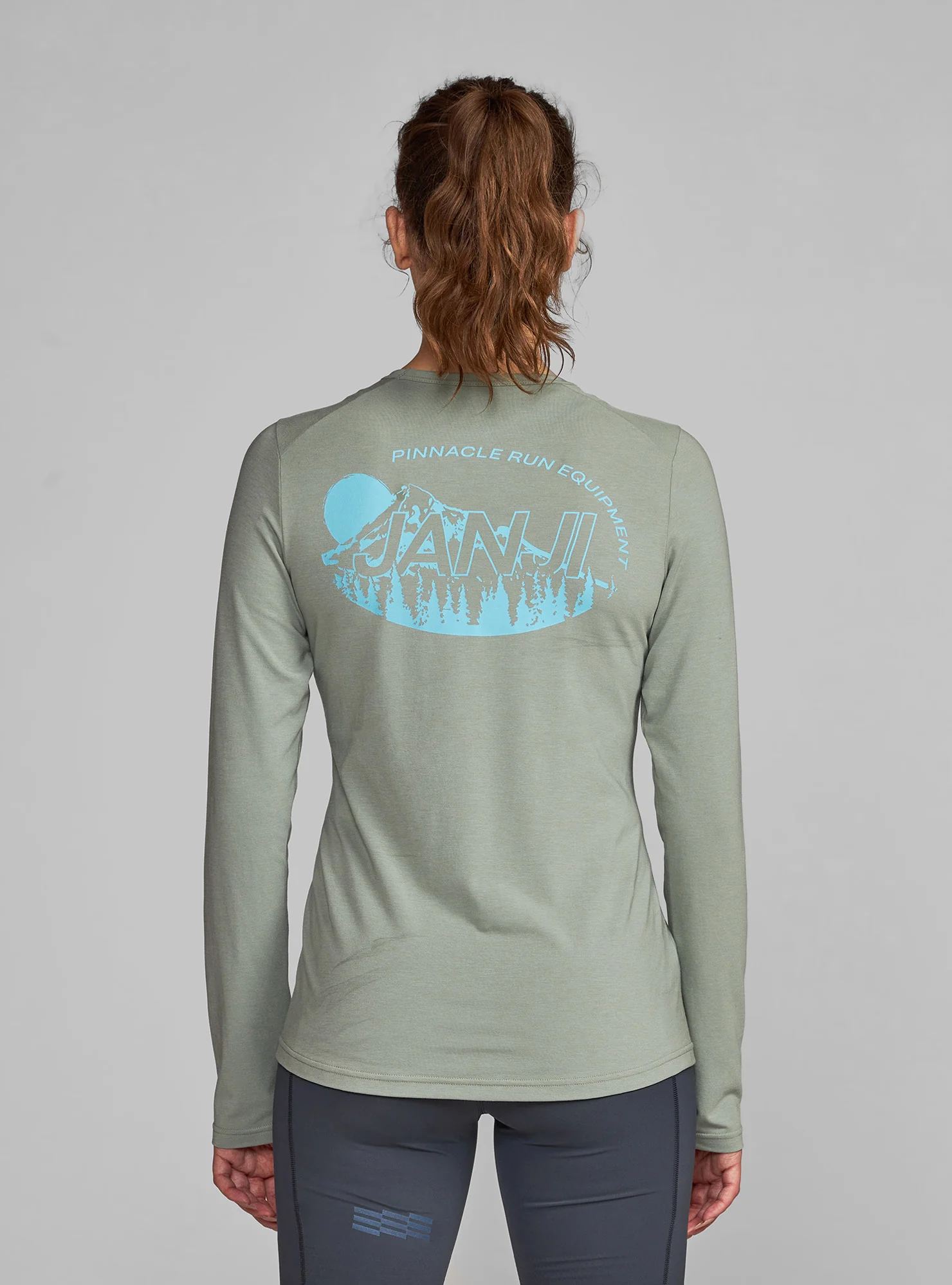 W's Circa Daily Long Sleeve - Image 22