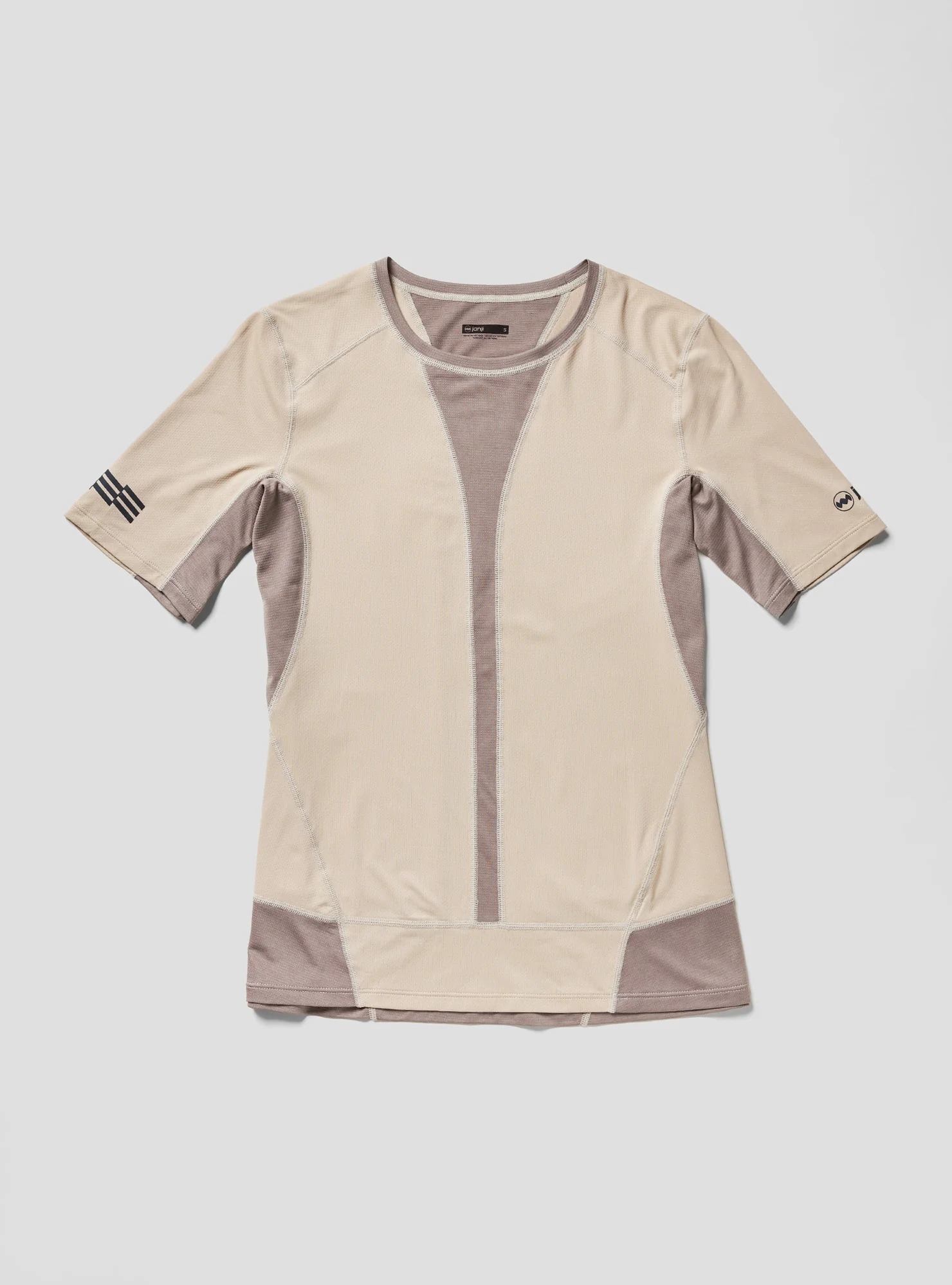 W's Endurance Trail Tee - Image 4