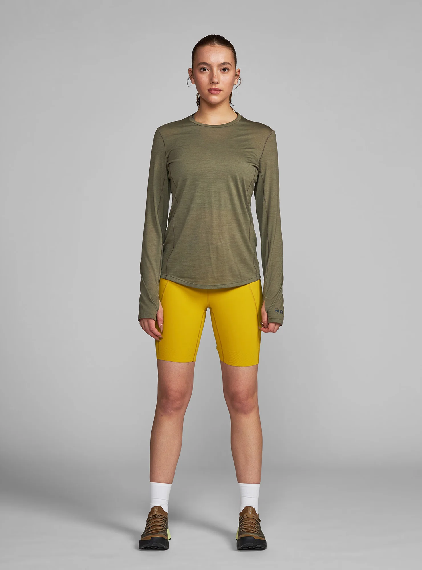 W's Repeat Merino Long Sleeve - Image 15