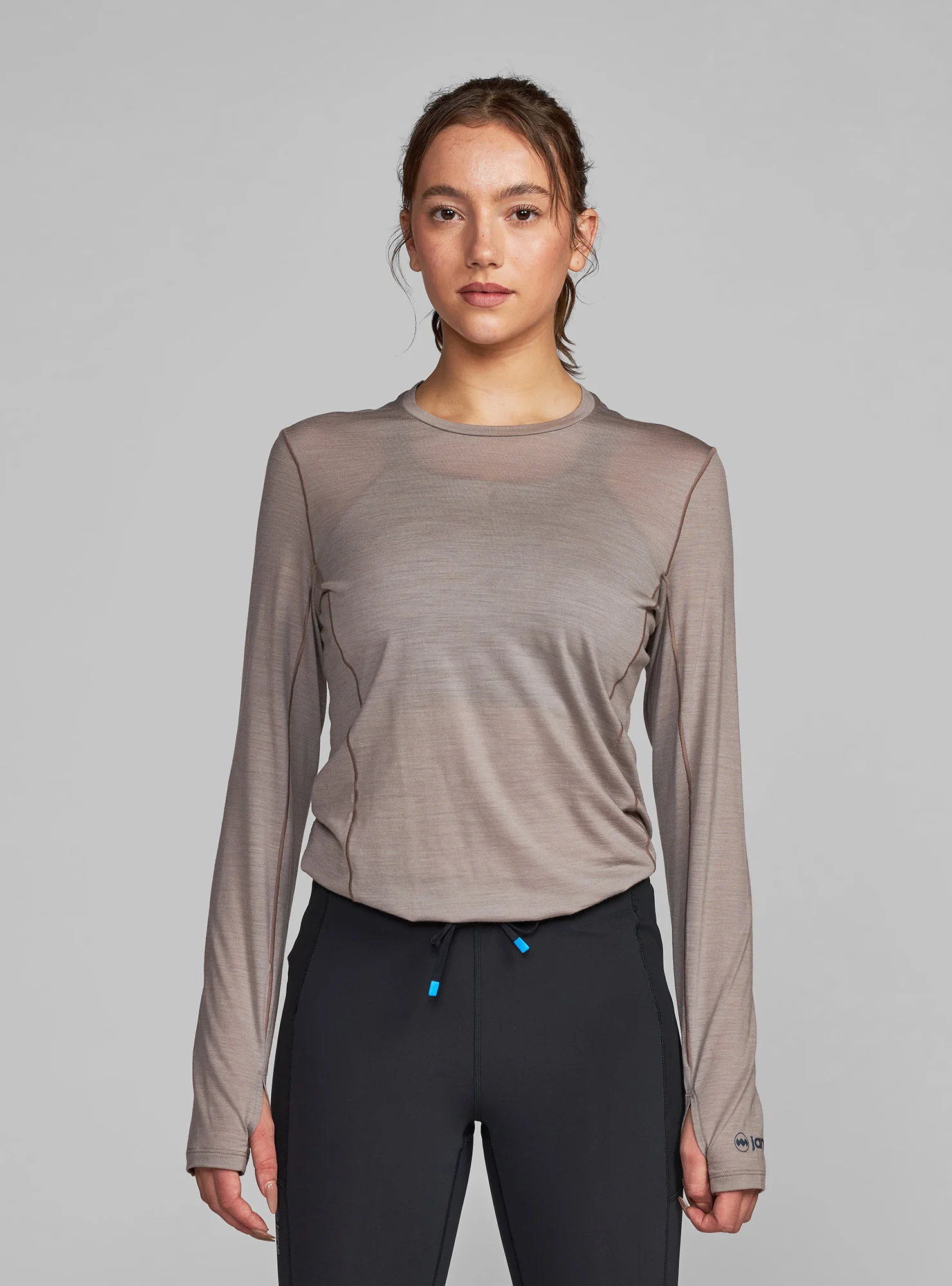 W's Repeat Merino Long Sleeve - Image 5