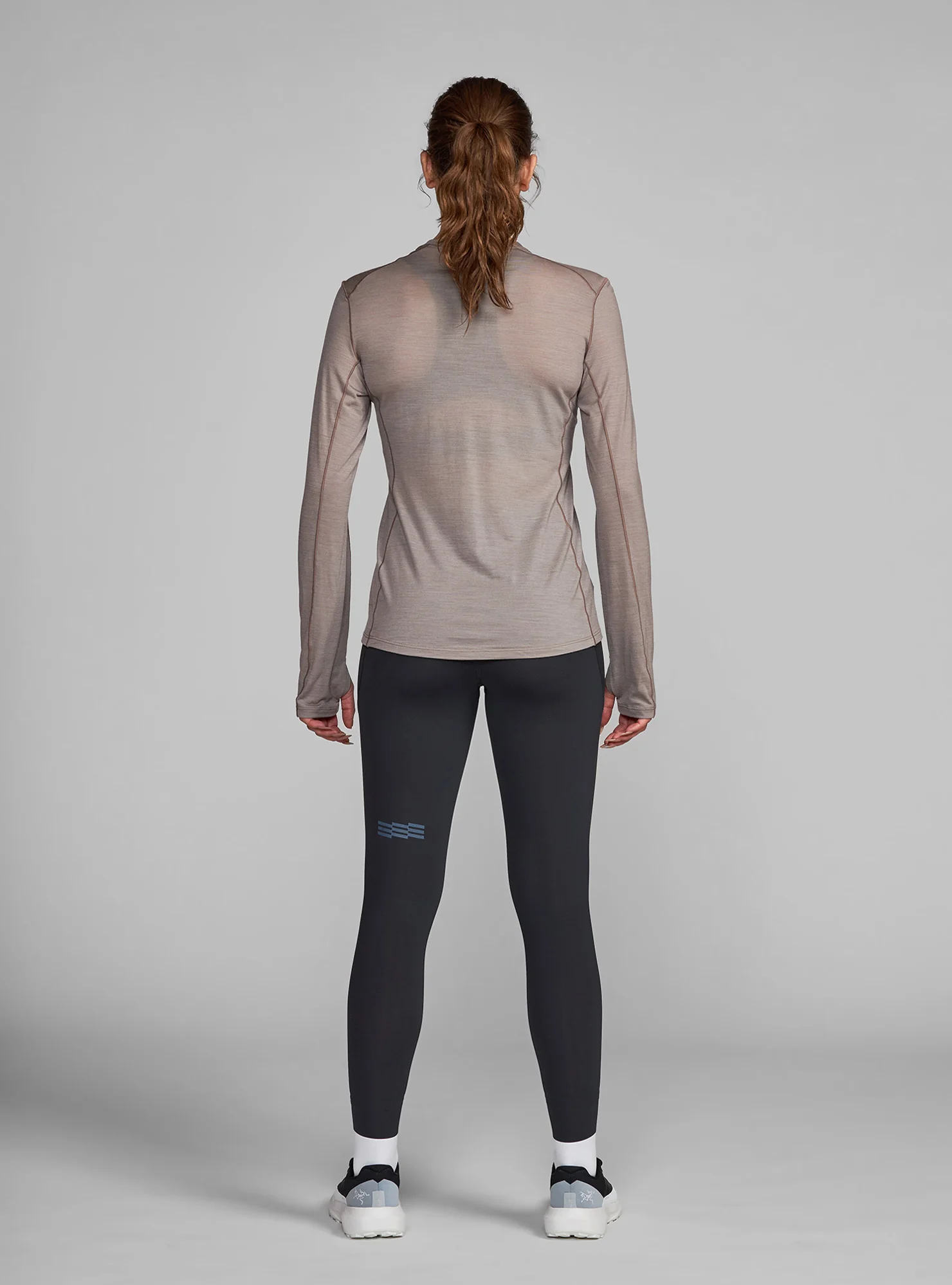 W's Repeat Merino Long Sleeve - Image 6