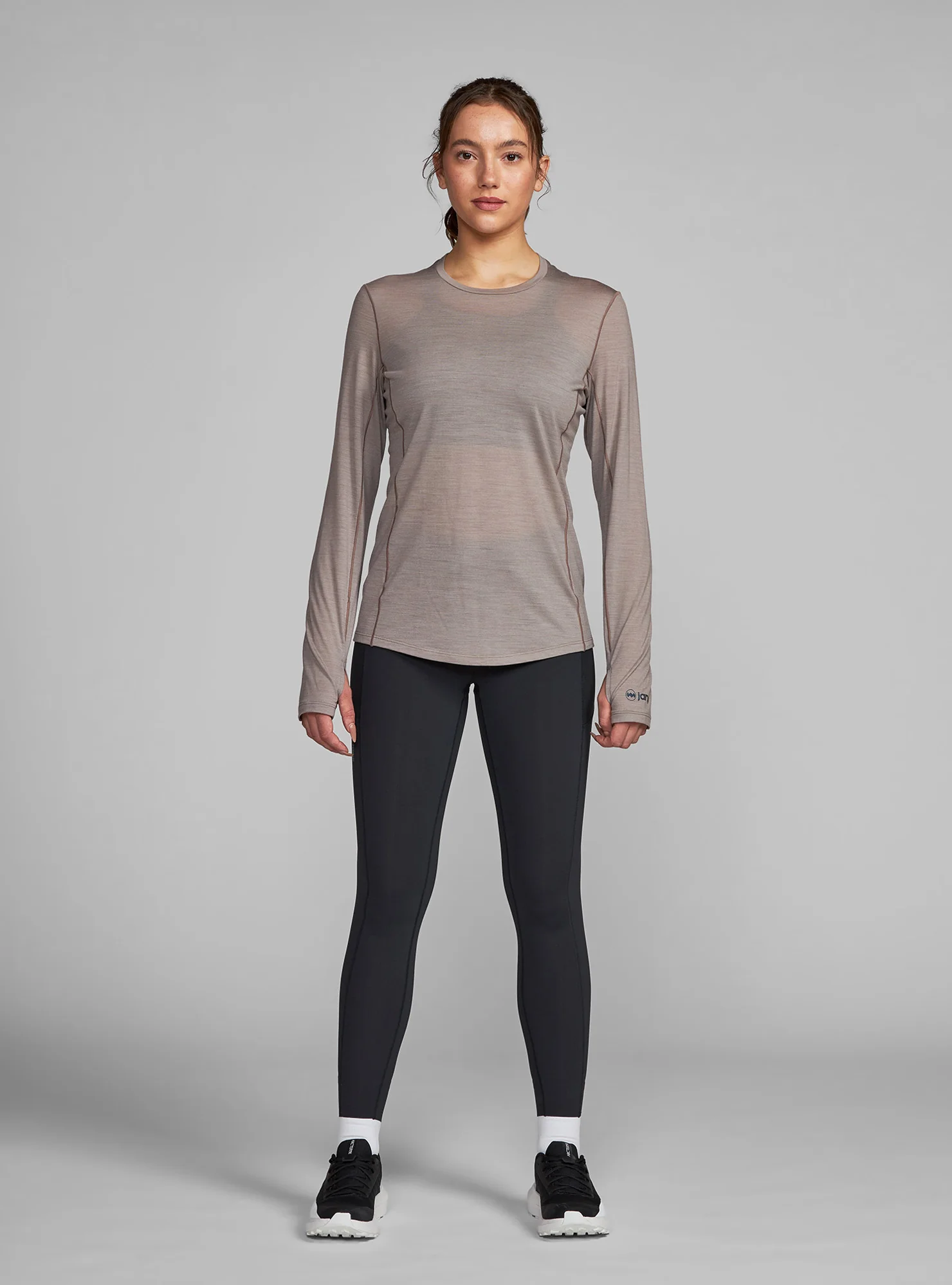 W's Repeat Merino Long Sleeve - Image 7
